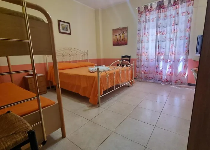 Apartment Casa Sybaris 20 Mt Dalla Stazione Piano Terra